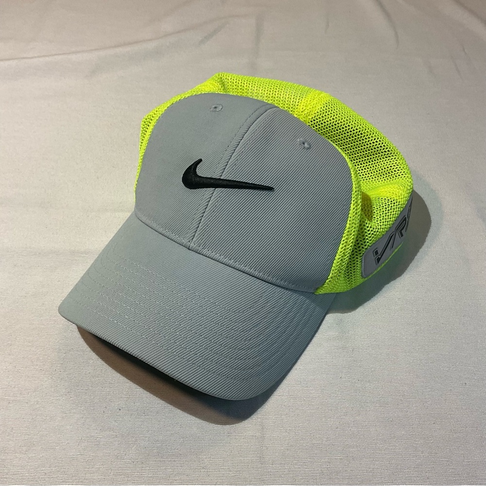 Nike Gray/Neon Black Swoosh, Flexfit Nike Golf, OS Sport